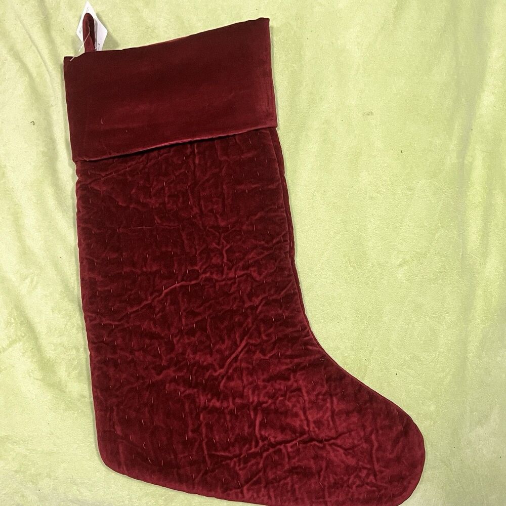 POTTERY BARN CHANNEL QUILTED Red VELVET CHRISTMAS STOCKINGS LARGE new 23"